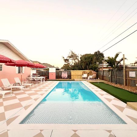 Luxury Villa 3 Blocks From The Beach With Pool A Fire Pit And Outdoor Oasis Cape Canaveral Exterior photo